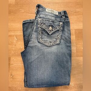 Miss Me Embellished Capris